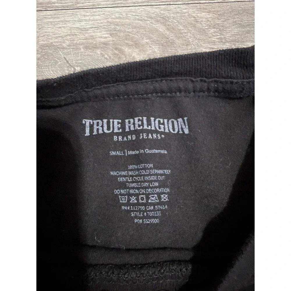 True Religion Mens Small Long Sleeve Graphic T-Shirt Black Red Horseshoe Logo
